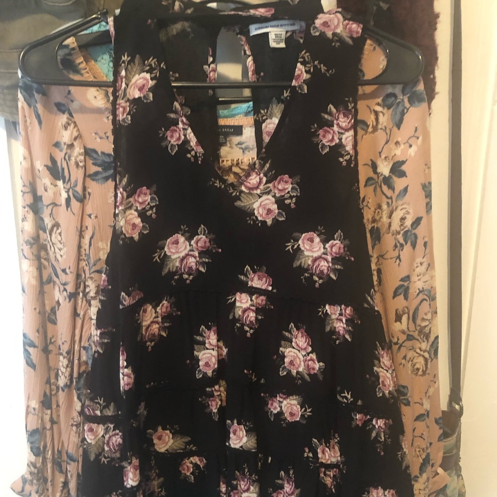 American Eagle long flowy tank top
